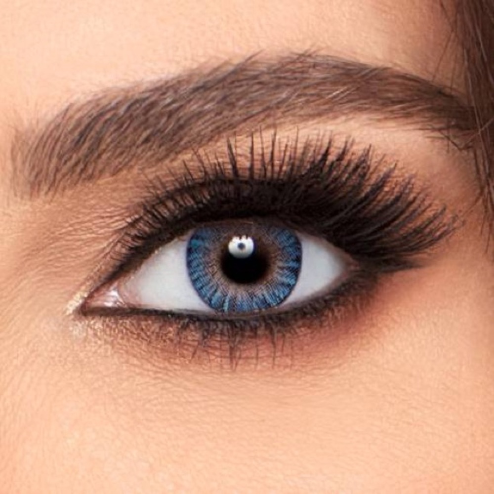Freshlook colorblends blue color lens NIB